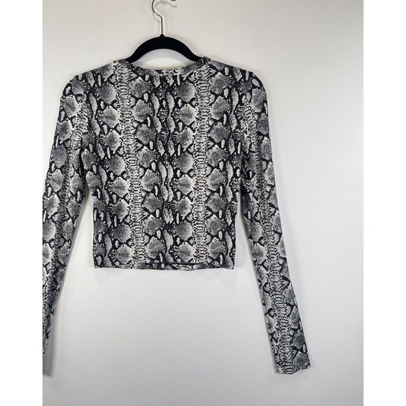 Alice + Olivia Womens Top Gray Delaina Snakeskin Print Cropped Long Sleeve XS - Picture 10 of 12